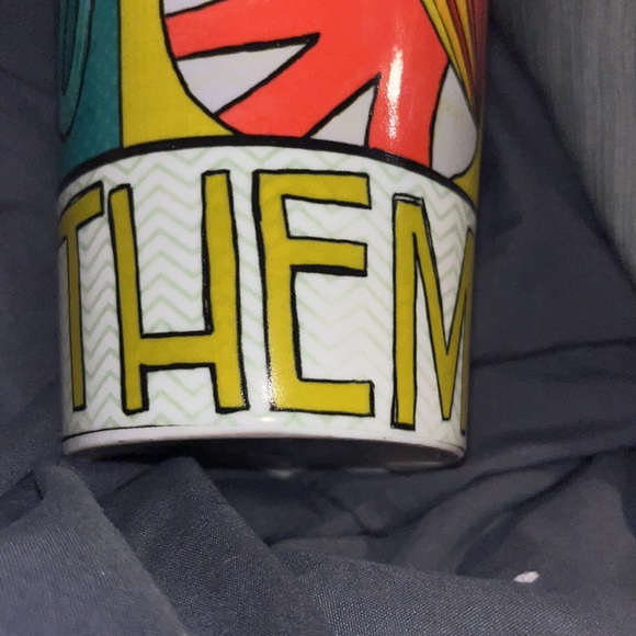 C.R. Gibson tall mug with lid “Be You Not Them” - Whimsical design Porcelain - Picture 6 of 11